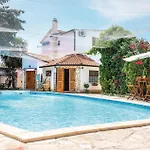 Prázdninový dům Stunning In With Sauna Rogoznica (Sibenik-Knin)