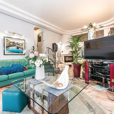 Lovely In With Jacuzzi Rogoznica