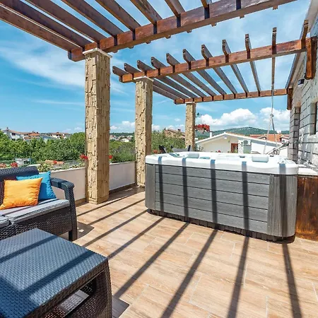 Lovely In With Jacuzzi * Rogoznica