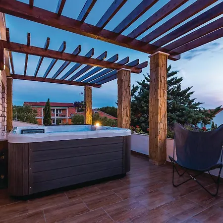 Stunning In With Sauna Tatil Evi Rogoznica (Sibenik-Knin)